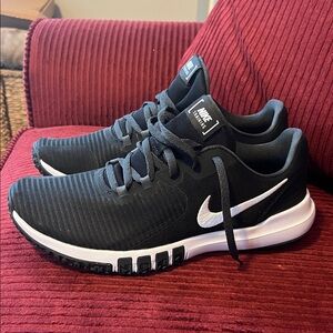 Nike Men's Flex Control 4 Training Athletic Shoes Mens 9.5 wide